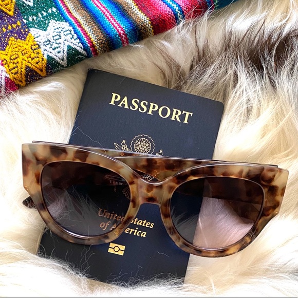 Anthropologie Accessories - ANTHRO ett:twa Tortoise Shell Cat Eye Sunglasses